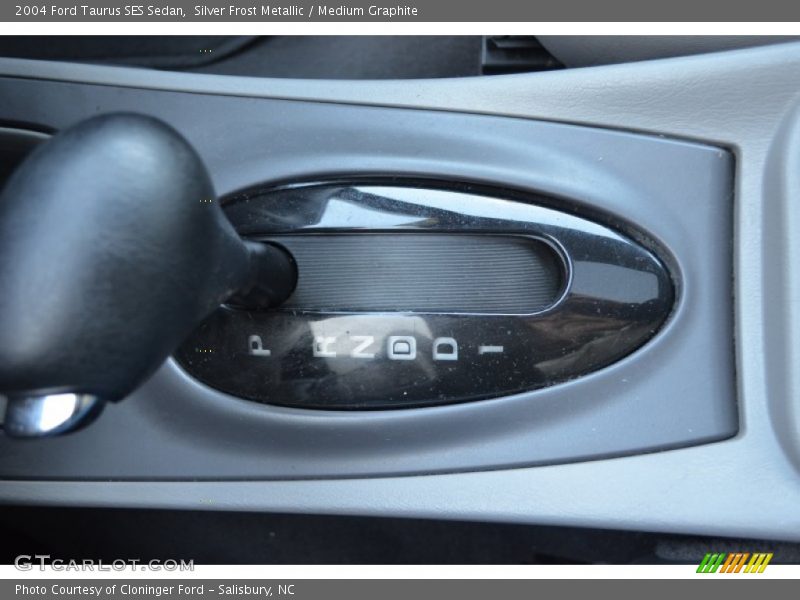  2004 Taurus SES Sedan 4 Speed Automatic Shifter