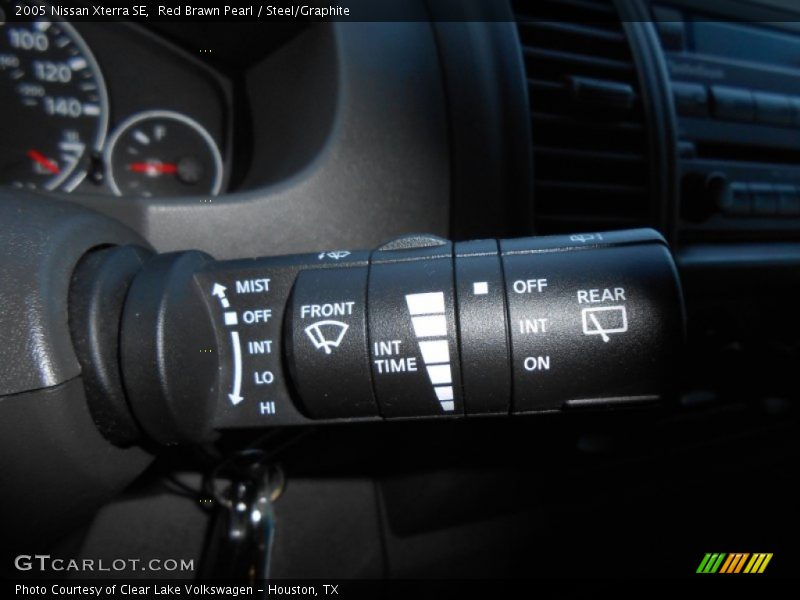 Red Brawn Pearl / Steel/Graphite 2005 Nissan Xterra SE