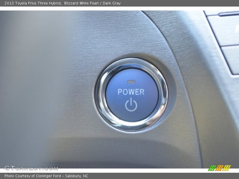 Controls of 2013 Prius Three Hybrid