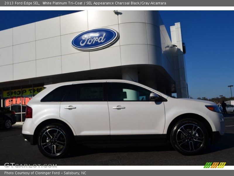 White Platinum Tri-Coat / SEL Appearance Charcoal Black/Gray Alcantara 2013 Ford Edge SEL