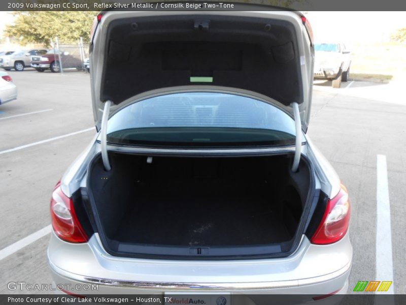 Reflex Silver Metallic / Cornsilk Beige Two-Tone 2009 Volkswagen CC Sport