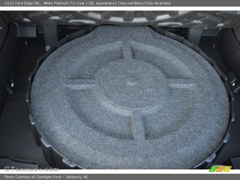 White Platinum Tri-Coat / SEL Appearance Charcoal Black/Gray Alcantara 2013 Ford Edge SEL