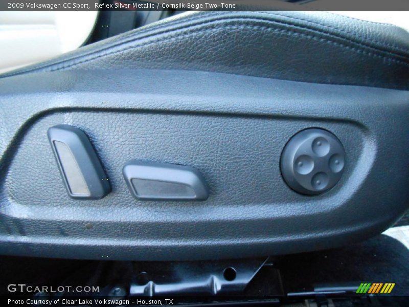 Reflex Silver Metallic / Cornsilk Beige Two-Tone 2009 Volkswagen CC Sport
