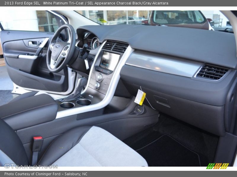 White Platinum Tri-Coat / SEL Appearance Charcoal Black/Gray Alcantara 2013 Ford Edge SEL