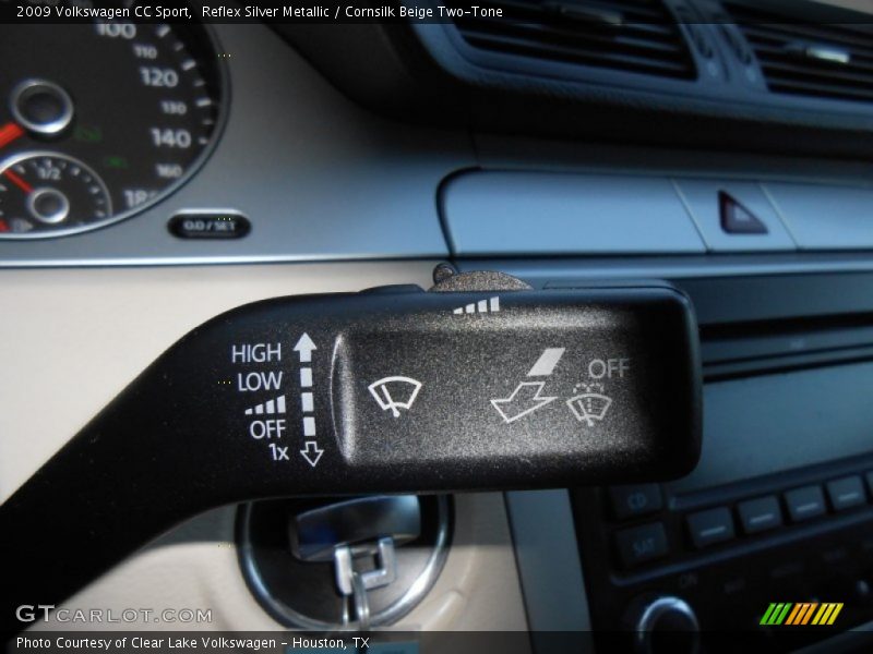 Reflex Silver Metallic / Cornsilk Beige Two-Tone 2009 Volkswagen CC Sport