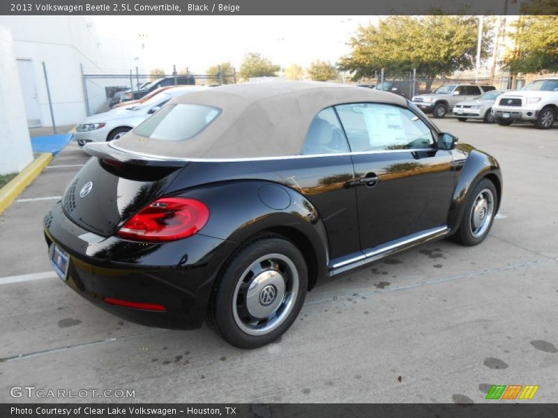 Black / Beige 2013 Volkswagen Beetle 2.5L Convertible