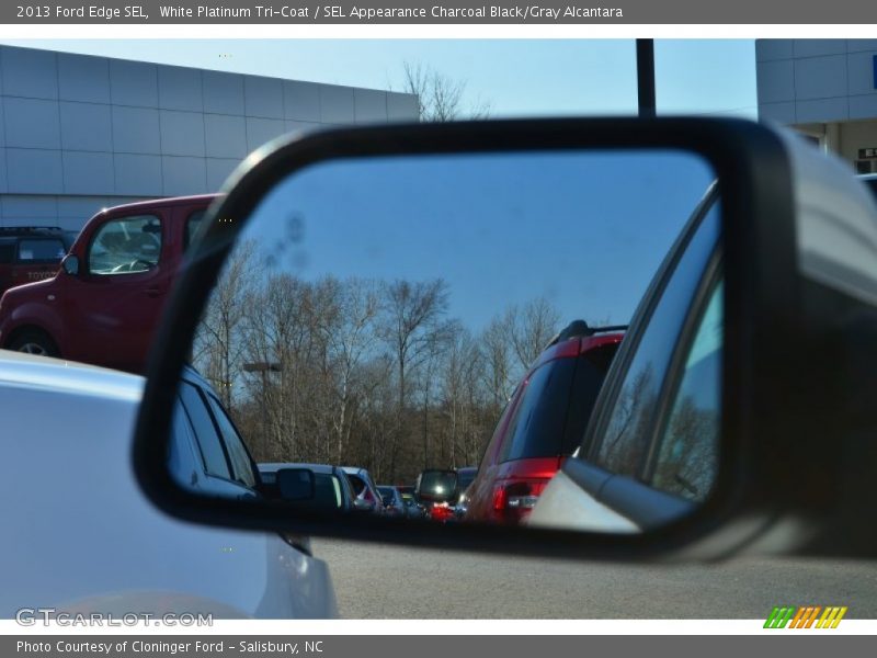 White Platinum Tri-Coat / SEL Appearance Charcoal Black/Gray Alcantara 2013 Ford Edge SEL