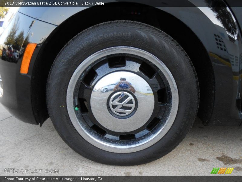  2013 Beetle 2.5L Convertible Wheel
