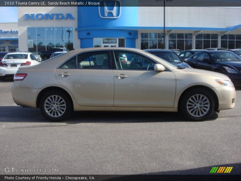 Sandy Beach Metallic / Bisque 2010 Toyota Camry LE