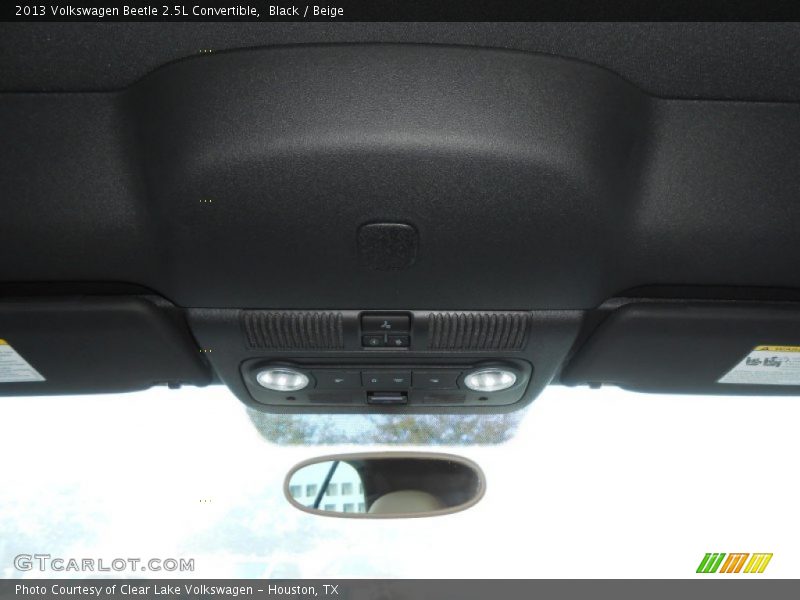 Black / Beige 2013 Volkswagen Beetle 2.5L Convertible