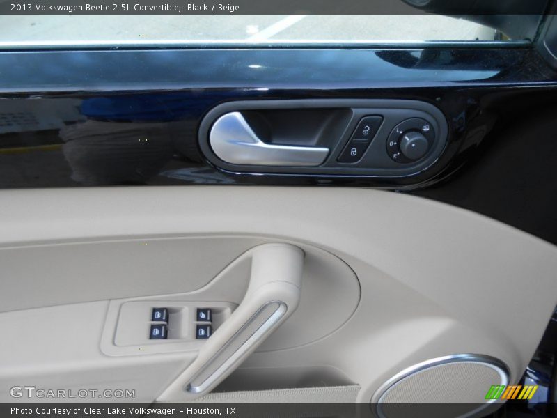Black / Beige 2013 Volkswagen Beetle 2.5L Convertible
