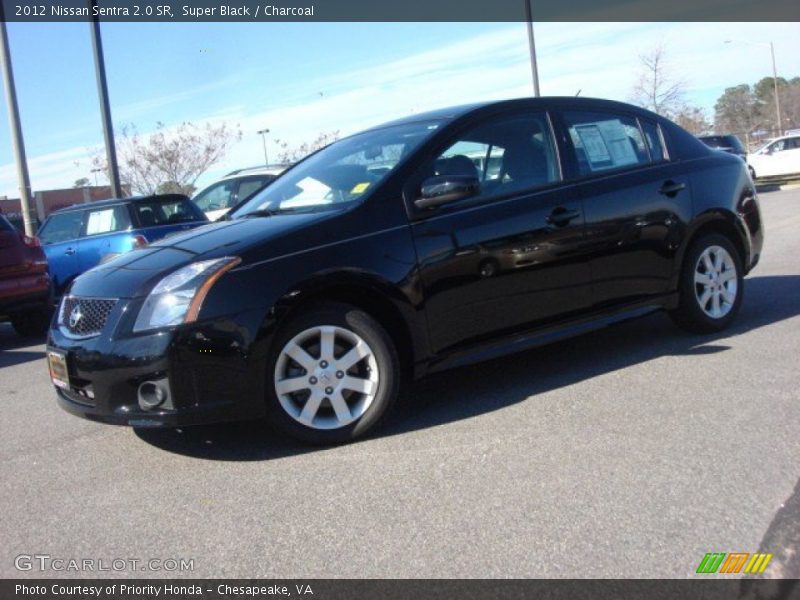 Super Black / Charcoal 2012 Nissan Sentra 2.0 SR