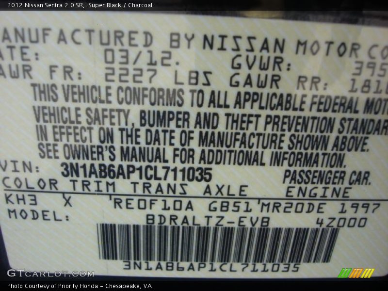 Super Black / Charcoal 2012 Nissan Sentra 2.0 SR