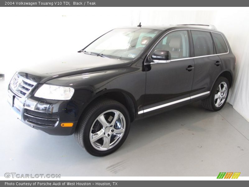 Black / Teak 2004 Volkswagen Touareg V10 TDI