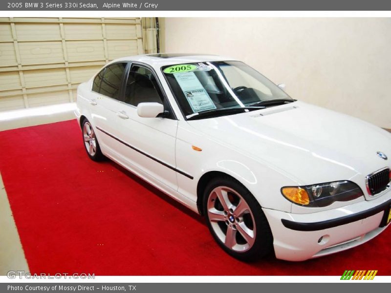 Alpine White / Grey 2005 BMW 3 Series 330i Sedan