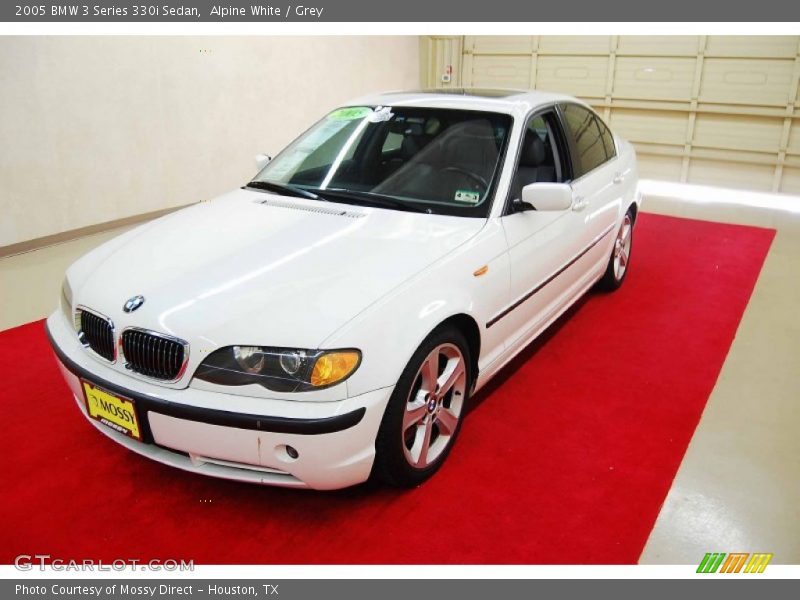 Alpine White / Grey 2005 BMW 3 Series 330i Sedan