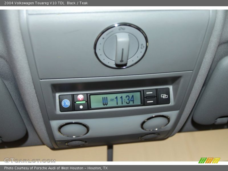 Black / Teak 2004 Volkswagen Touareg V10 TDI