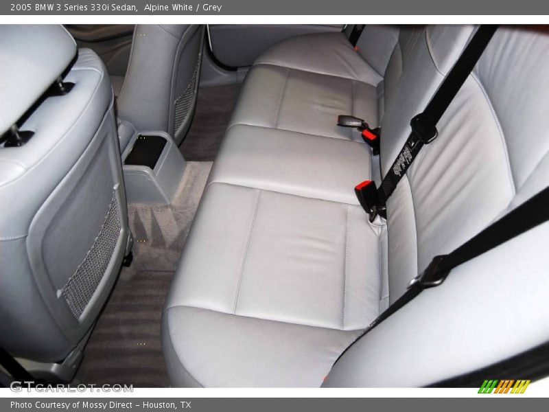 Alpine White / Grey 2005 BMW 3 Series 330i Sedan