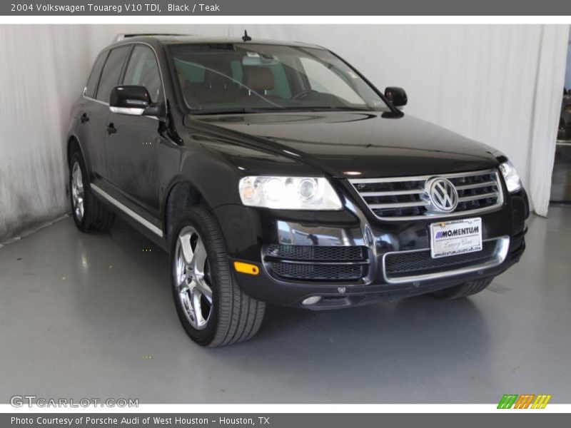Black / Teak 2004 Volkswagen Touareg V10 TDI