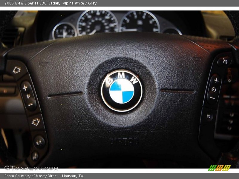 Alpine White / Grey 2005 BMW 3 Series 330i Sedan