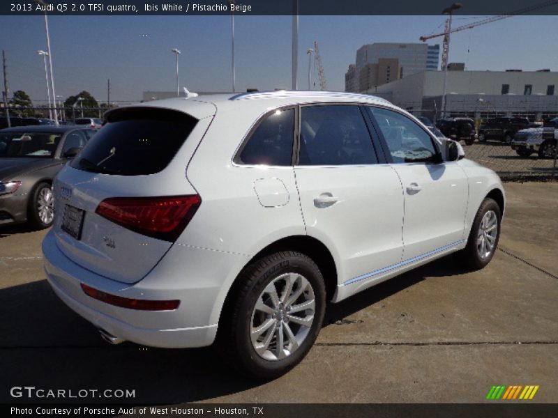 Ibis White / Pistachio Beige 2013 Audi Q5 2.0 TFSI quattro
