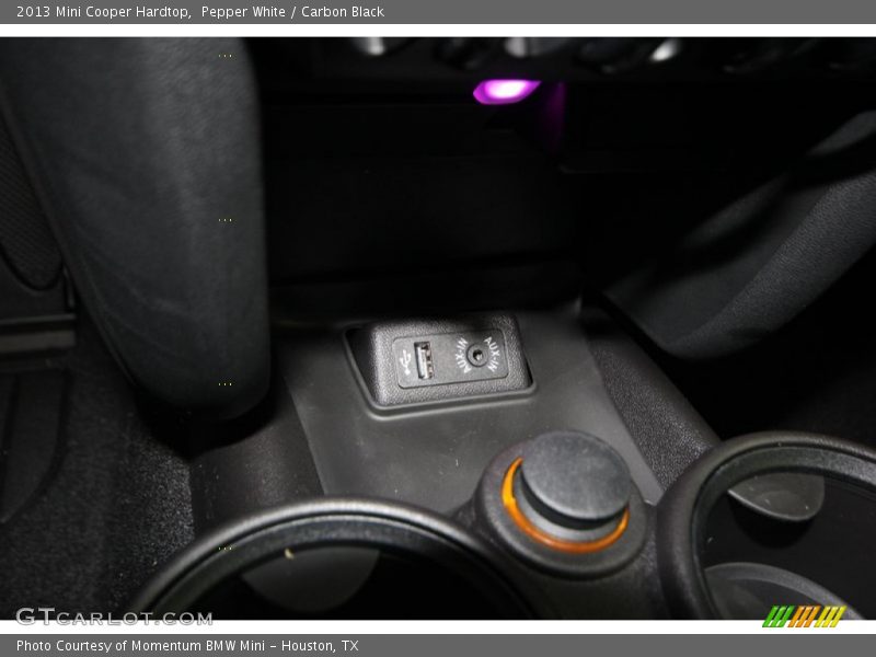 Pepper White / Carbon Black 2013 Mini Cooper Hardtop