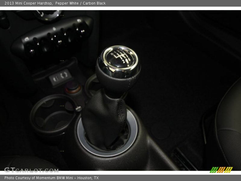 Pepper White / Carbon Black 2013 Mini Cooper Hardtop