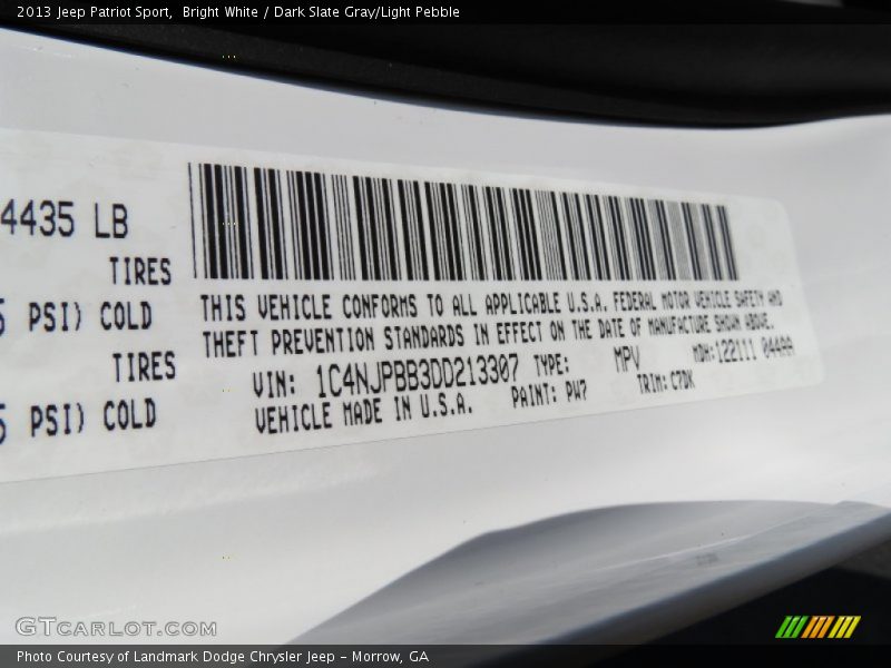 Bright White / Dark Slate Gray/Light Pebble 2013 Jeep Patriot Sport