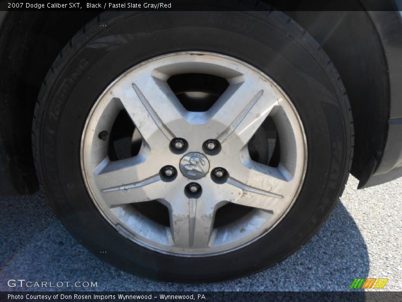 Black / Pastel Slate Gray/Red 2007 Dodge Caliber SXT