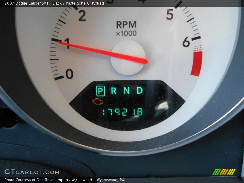 Black / Pastel Slate Gray/Red 2007 Dodge Caliber SXT