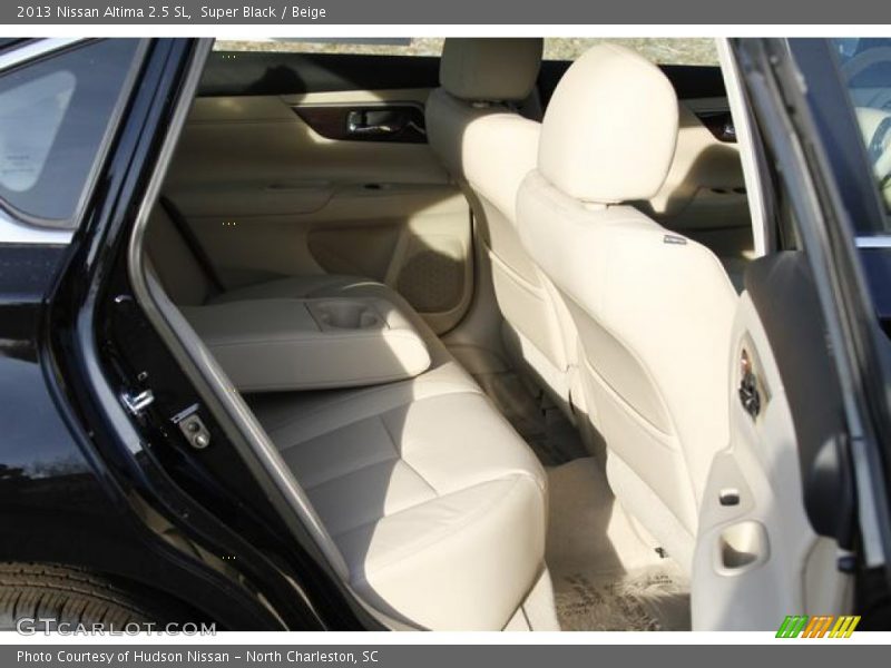 Super Black / Beige 2013 Nissan Altima 2.5 SL
