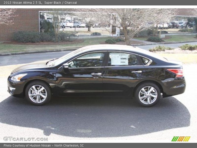 Super Black / Charcoal 2013 Nissan Altima 2.5 SL