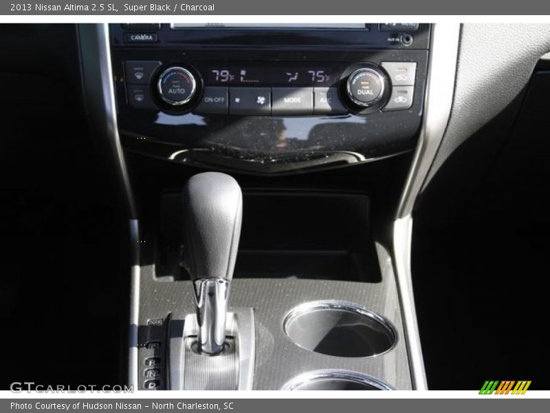 Super Black / Charcoal 2013 Nissan Altima 2.5 SL