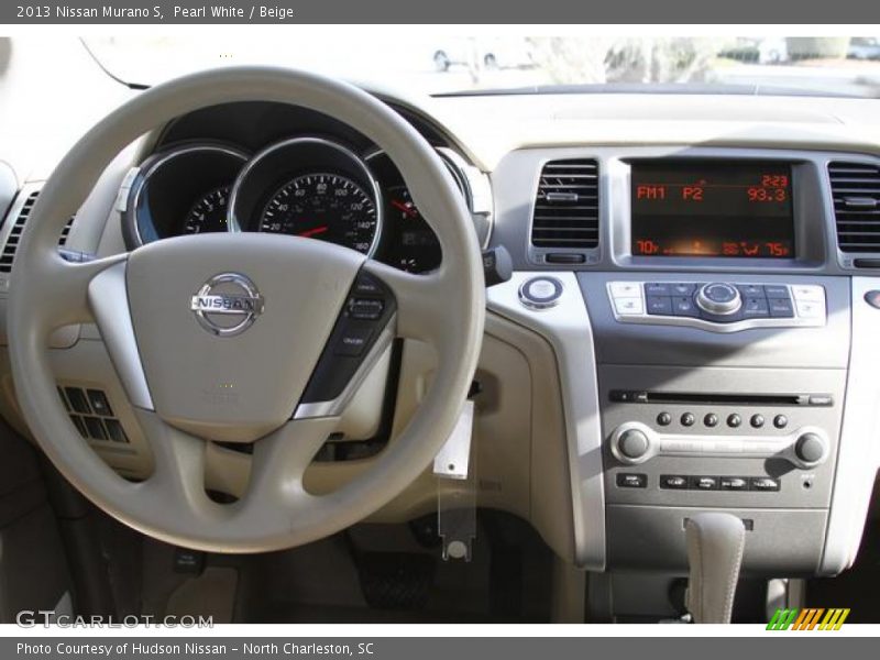 Pearl White / Beige 2013 Nissan Murano S