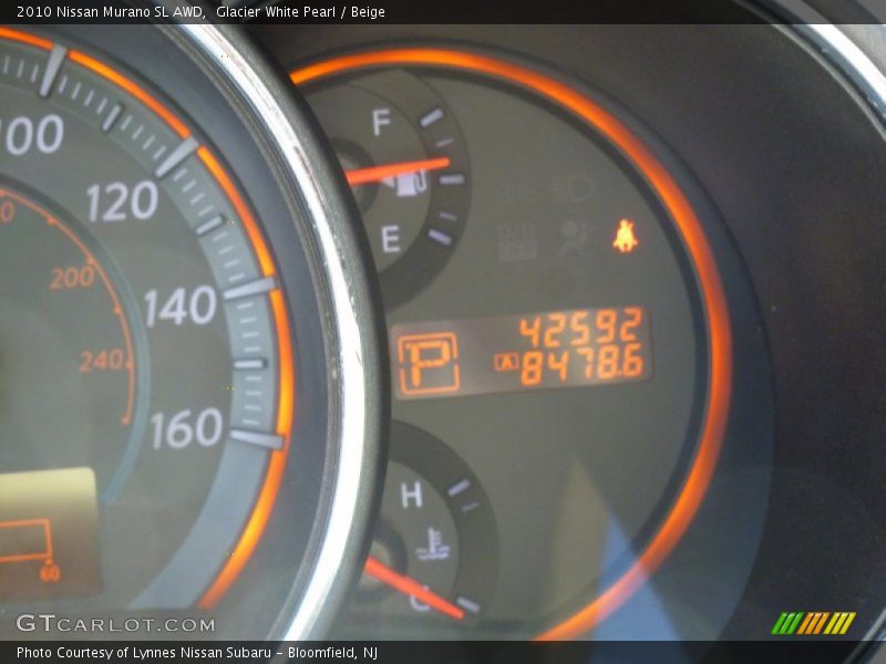 Glacier White Pearl / Beige 2010 Nissan Murano SL AWD
