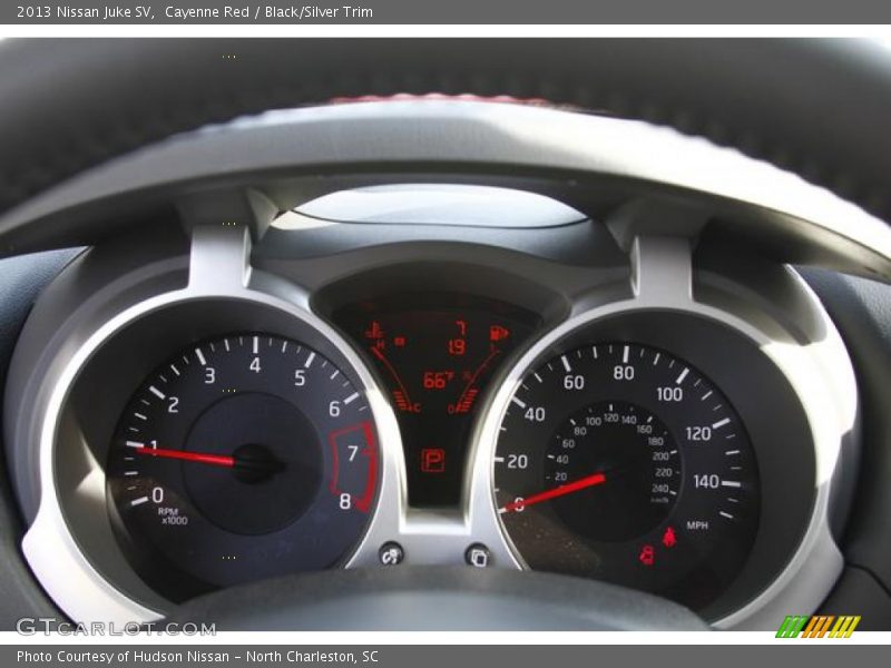 Cayenne Red / Black/Silver Trim 2013 Nissan Juke SV