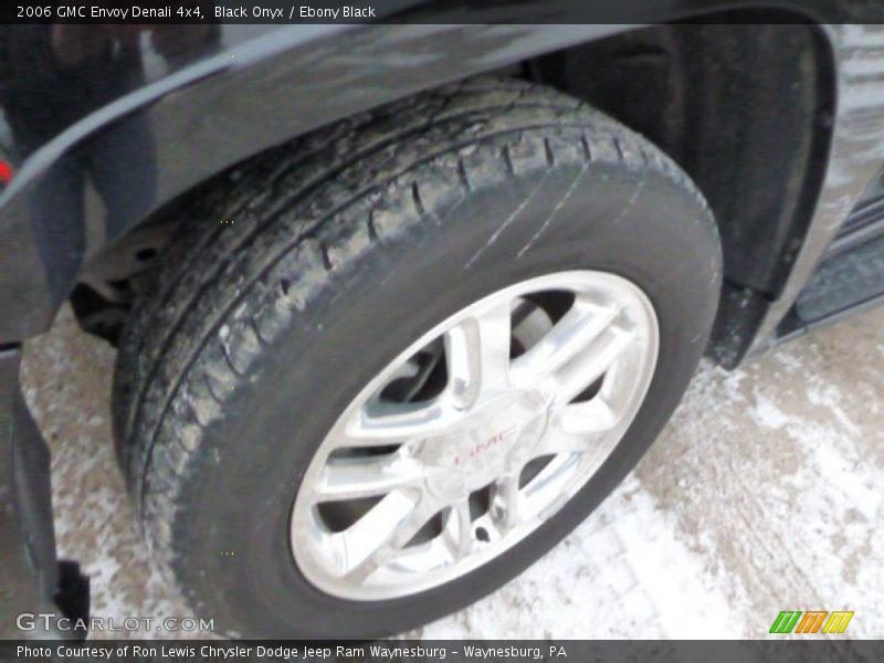 Black Onyx / Ebony Black 2006 GMC Envoy Denali 4x4