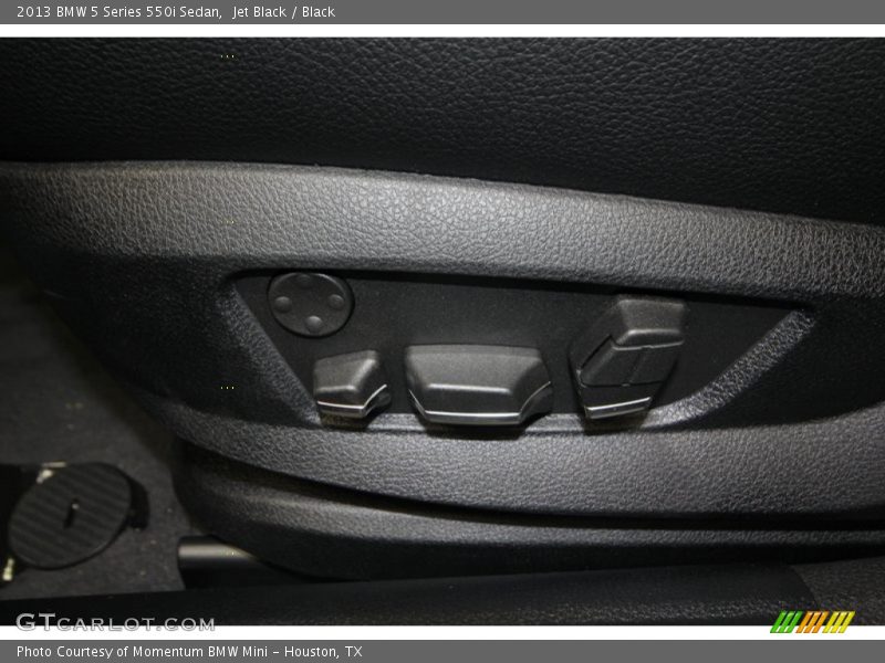 Jet Black / Black 2013 BMW 5 Series 550i Sedan