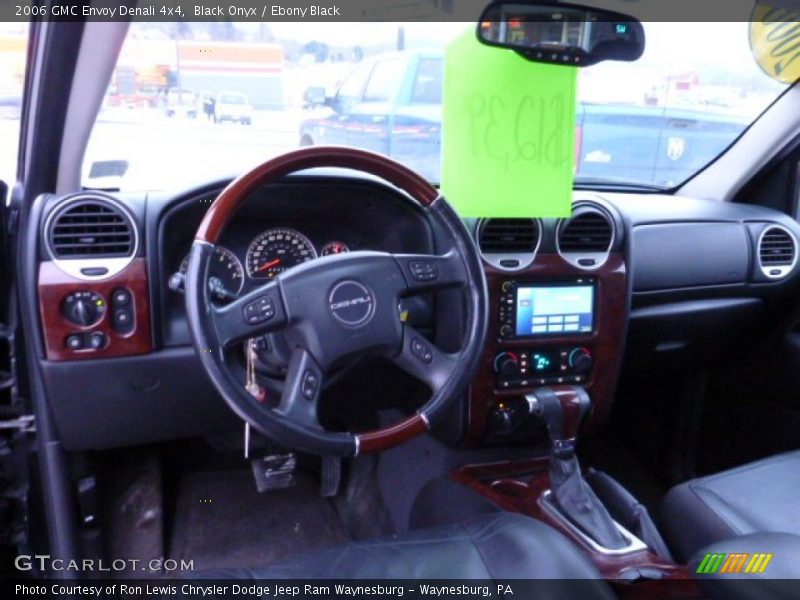 Black Onyx / Ebony Black 2006 GMC Envoy Denali 4x4