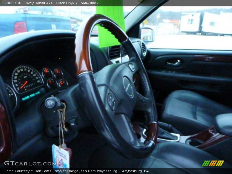 Black Onyx / Ebony Black 2006 GMC Envoy Denali 4x4