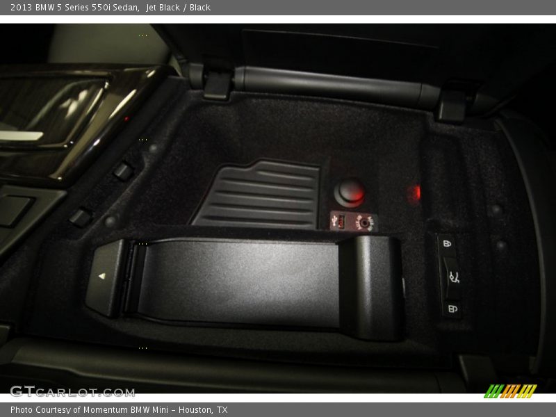 Jet Black / Black 2013 BMW 5 Series 550i Sedan