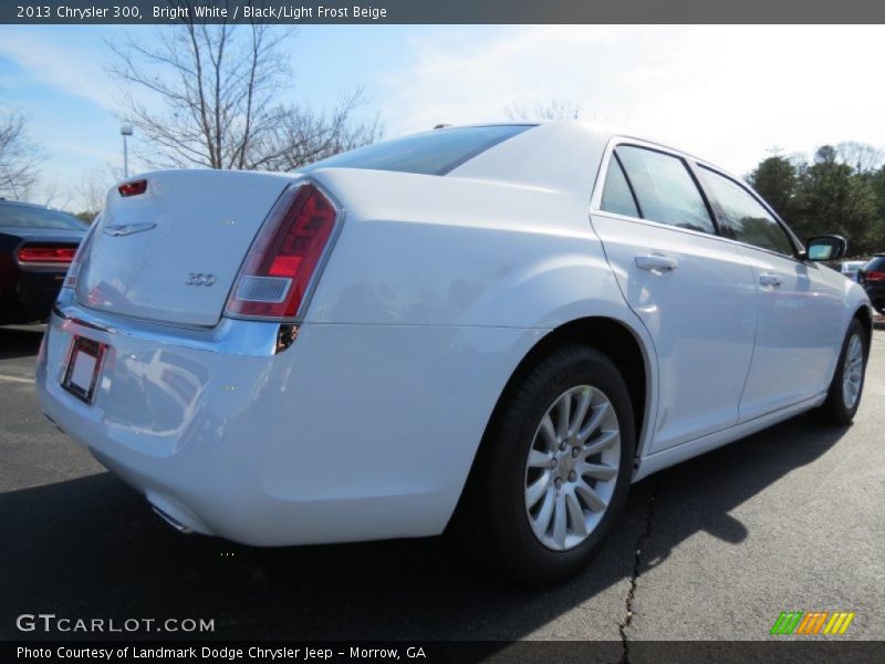 Bright White / Black/Light Frost Beige 2013 Chrysler 300