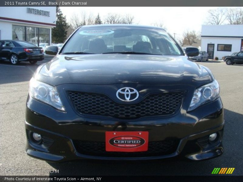 Black / Dark Charcoal 2011 Toyota Camry SE