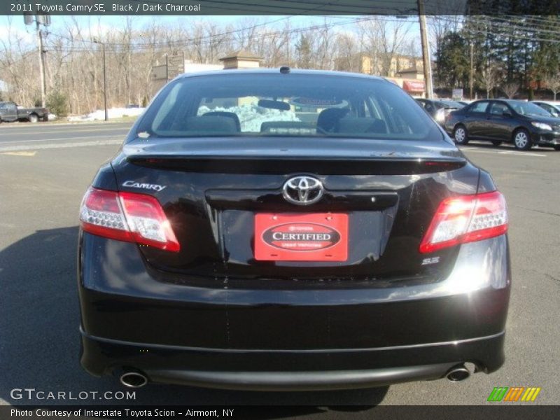 Black / Dark Charcoal 2011 Toyota Camry SE