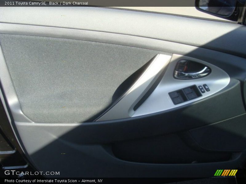 Black / Dark Charcoal 2011 Toyota Camry SE