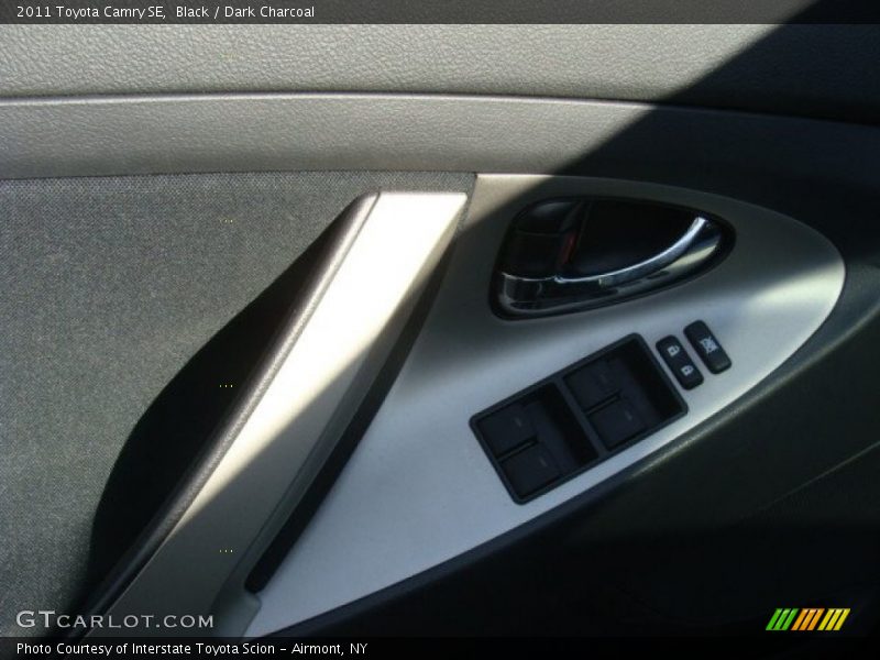 Black / Dark Charcoal 2011 Toyota Camry SE