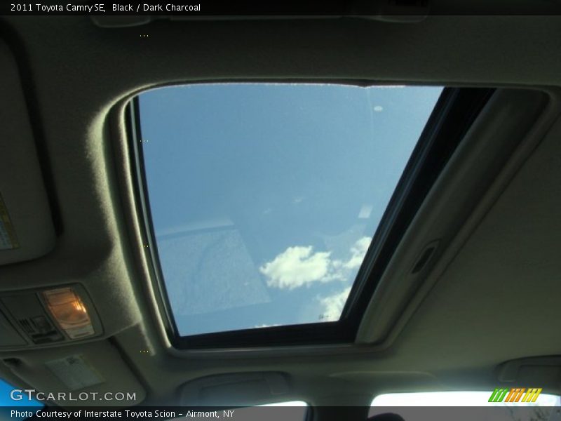 Black / Dark Charcoal 2011 Toyota Camry SE