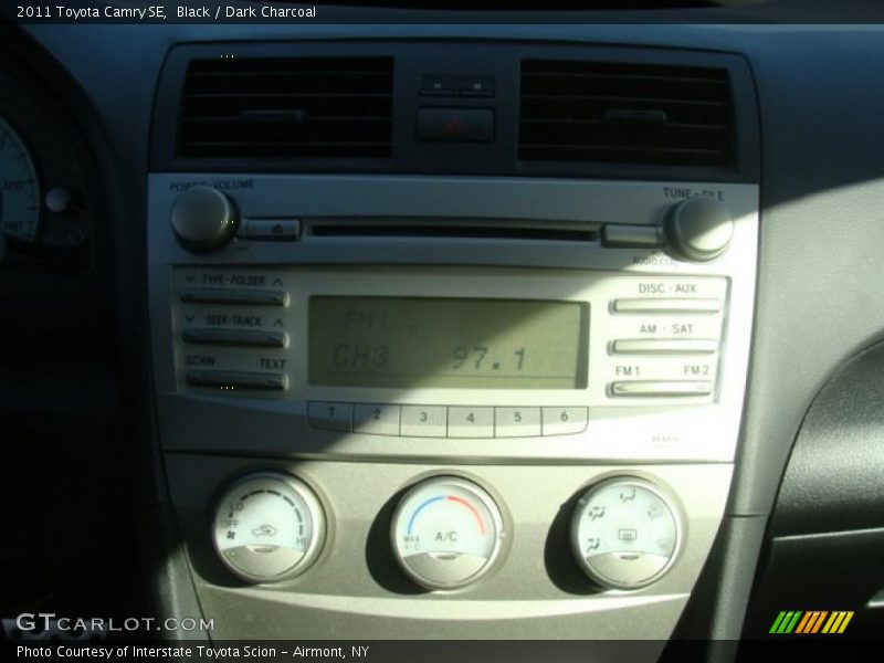 Black / Dark Charcoal 2011 Toyota Camry SE