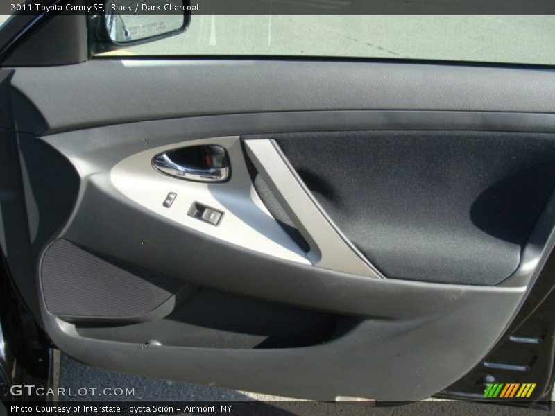 Black / Dark Charcoal 2011 Toyota Camry SE