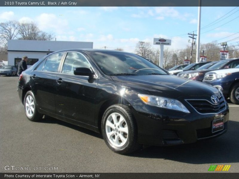 Black / Ash Gray 2010 Toyota Camry LE